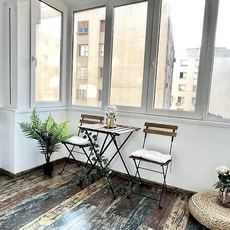 Jasper - Selestate Apartment *